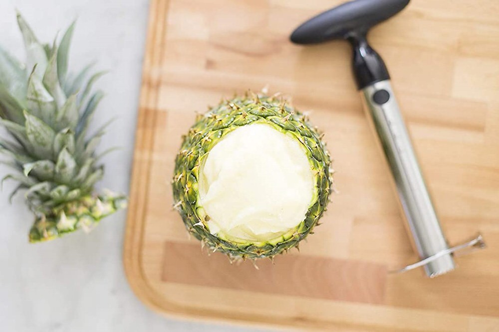 How to Use a Vacu Vin Pineapple Slicer - Video